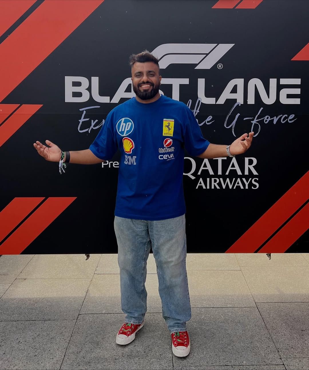 Lewis Hamilton Ferrari F1 Oversized T-Shirt – Monza Blue Edition